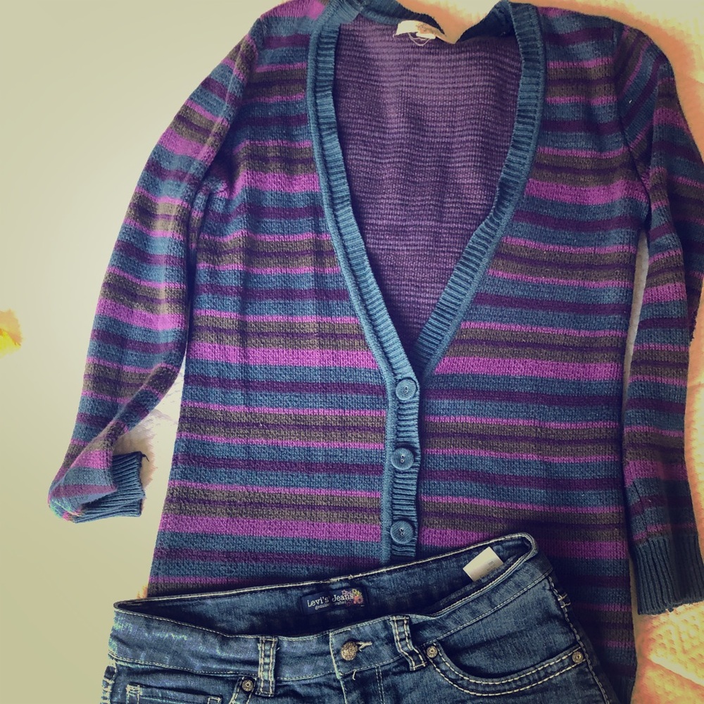 Xoxo boutique | forever 21 stripped sweater